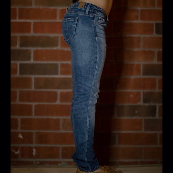 AMERICAN EAGLE Distressed Skinny Jeans - Picture 2 of 4